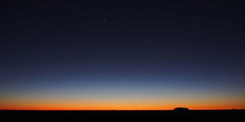 海天佛国千年路：普陀山高僧传奇、道场兴衰与朝圣全攻略